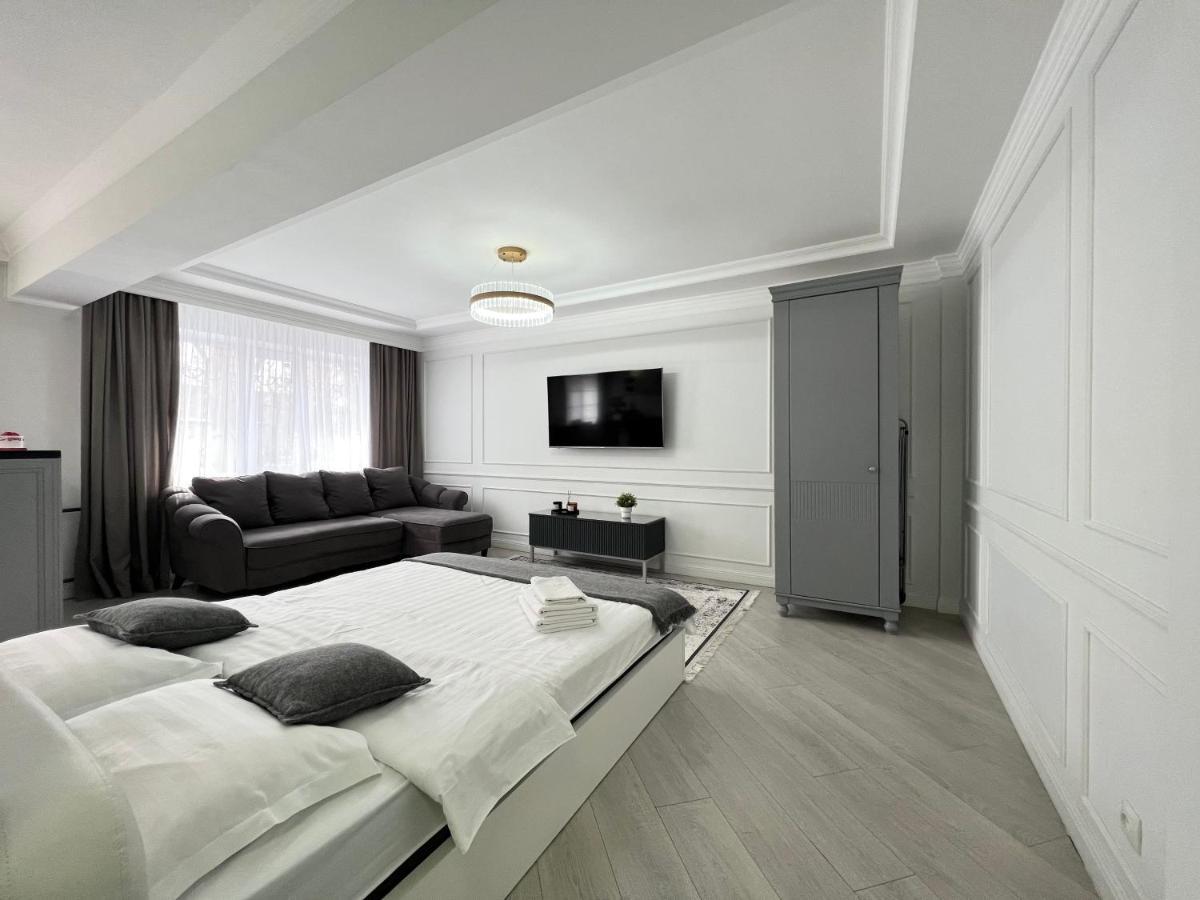Студия В Скандинавском Стиле Pavlodar Extérieur photo